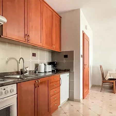 Cozy In With Swimming Pool Appartamento